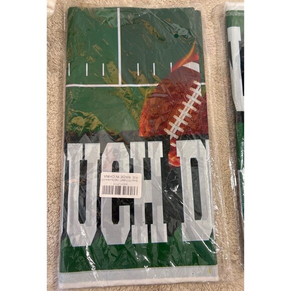 2 Pcs Football Touchdown Party Tablecloths 71 x 35" Plastic - Picture 5 of 5